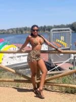745047371: Chica busca chico en Pontevedra
