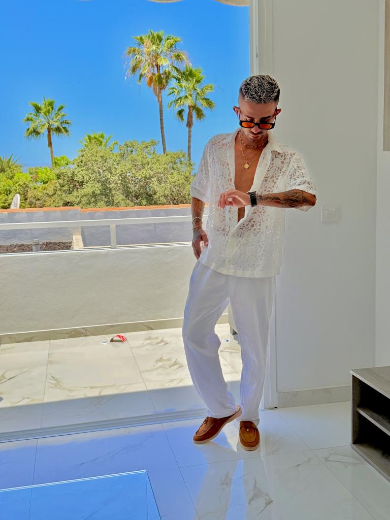 Chico busca chica en Tenerife: 