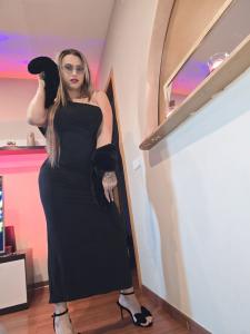 677942227: Transexual en Ávila