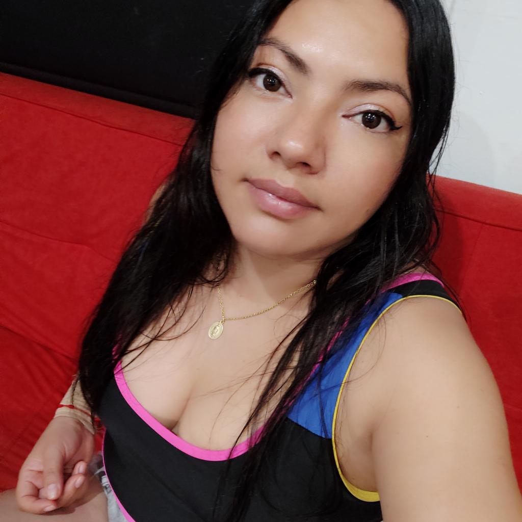 643370618: Chica busca chico en La Coruña