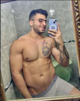 643707252: Chico busca chica en Cádiz