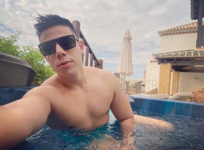 Chico busca chica en Tenerife: 