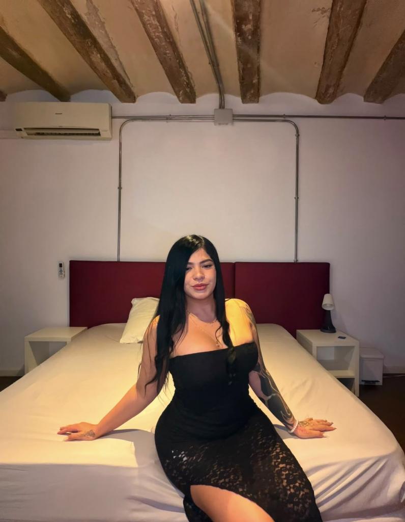Chica busca chico en Barcelona: 