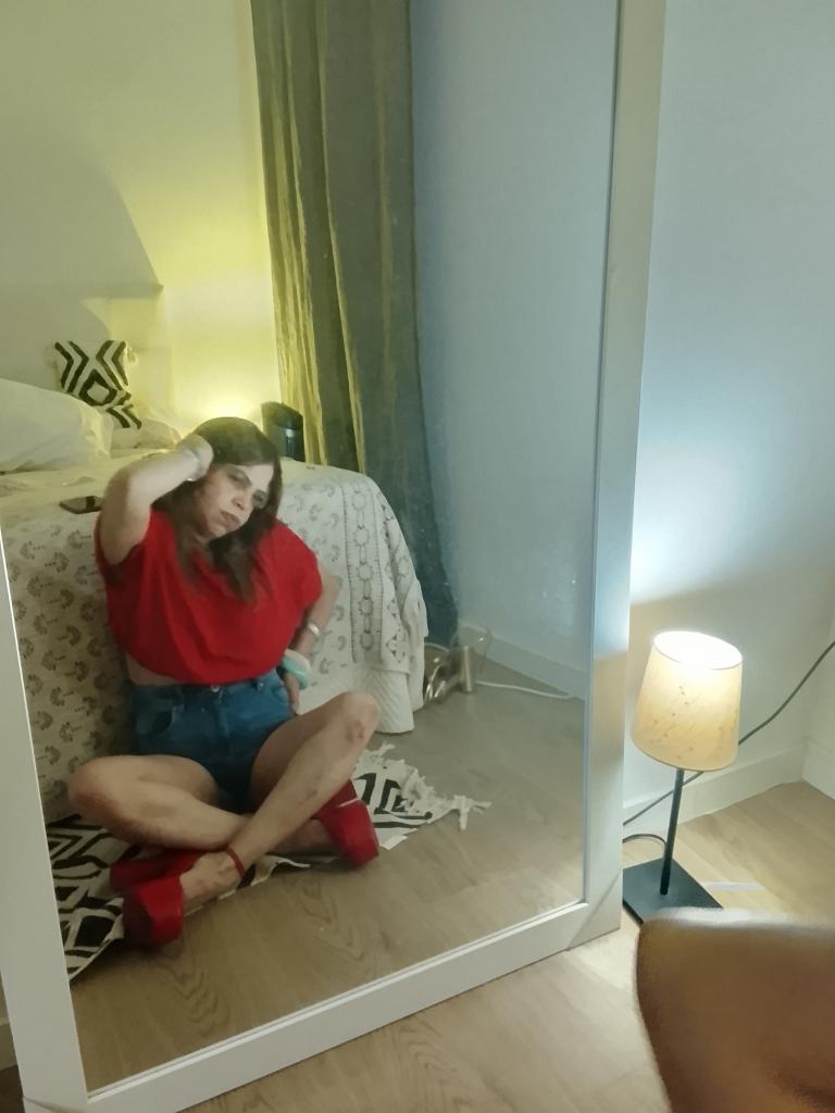 Chica busca chico en Teruel: 