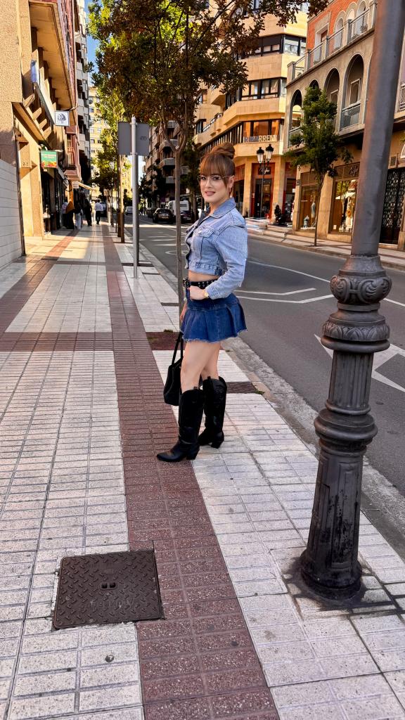 612440070: Transexual en Zaragoza
