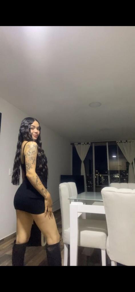 604240314: Chica busca chico en Madrid