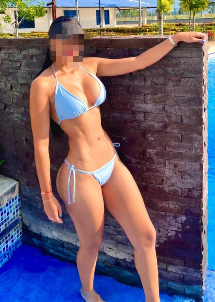 Chica busca chico en Menorca: Chica busca chico