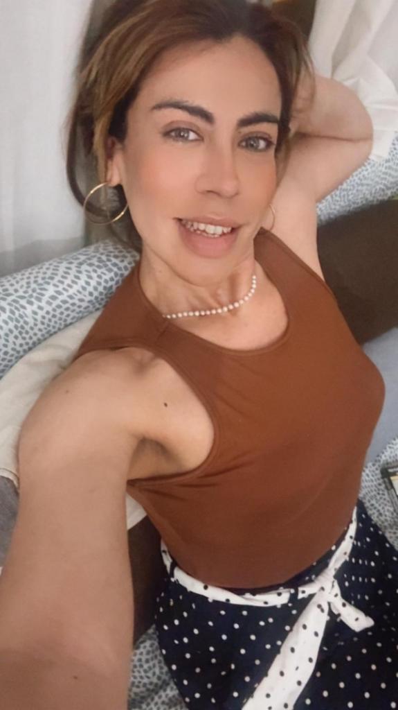 600885243: Travesti en Pontevedra