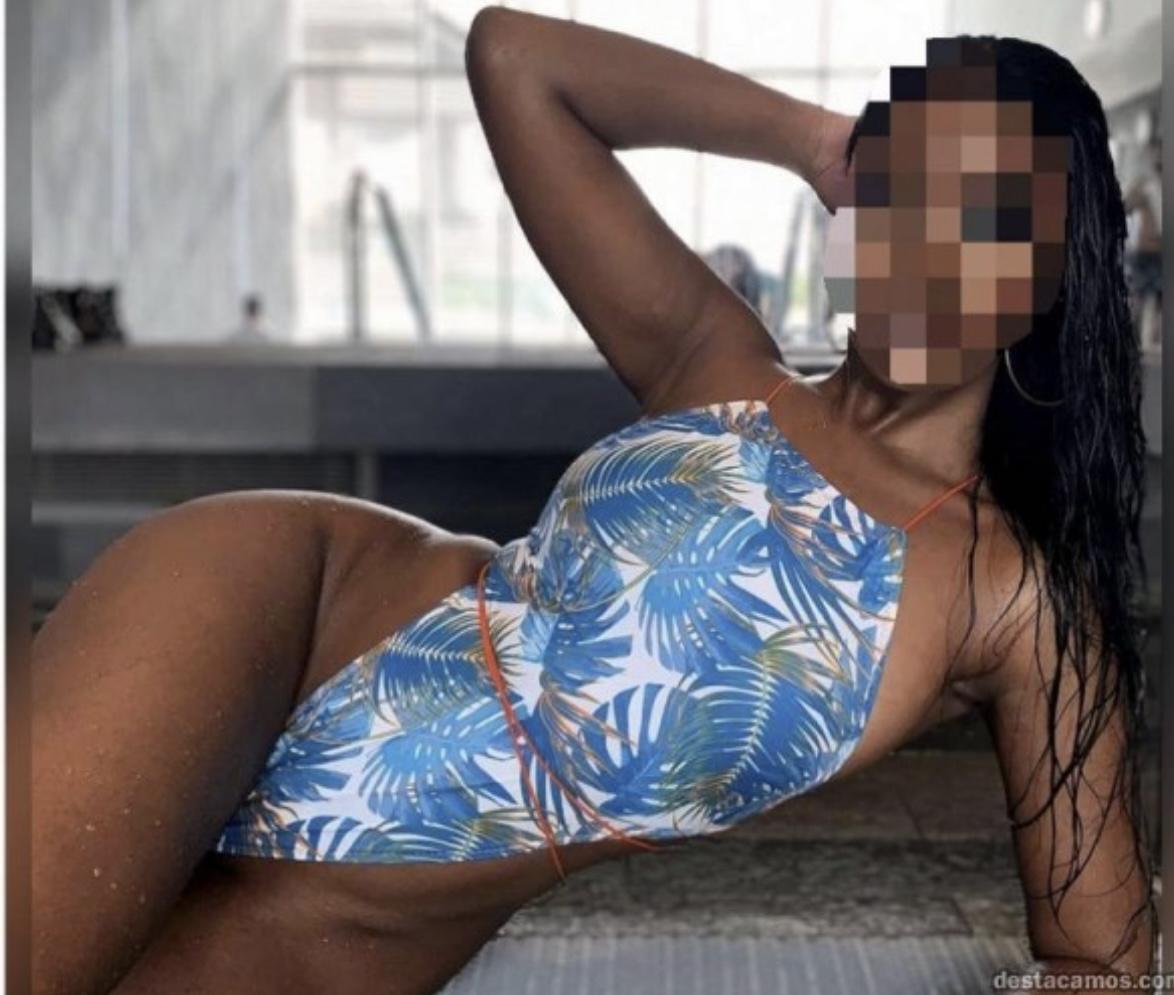 Chica busca chico en La Coruña: 