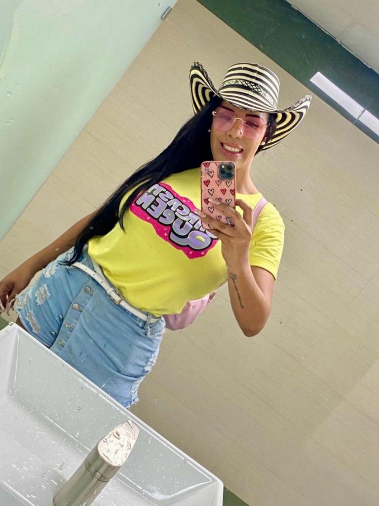 633952402: Transexual en Las Palmas