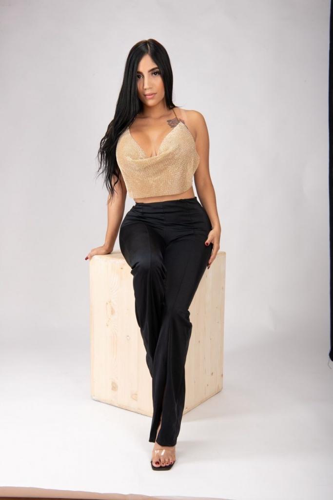 Chica busca chico en Sevilla: Chica busca chico