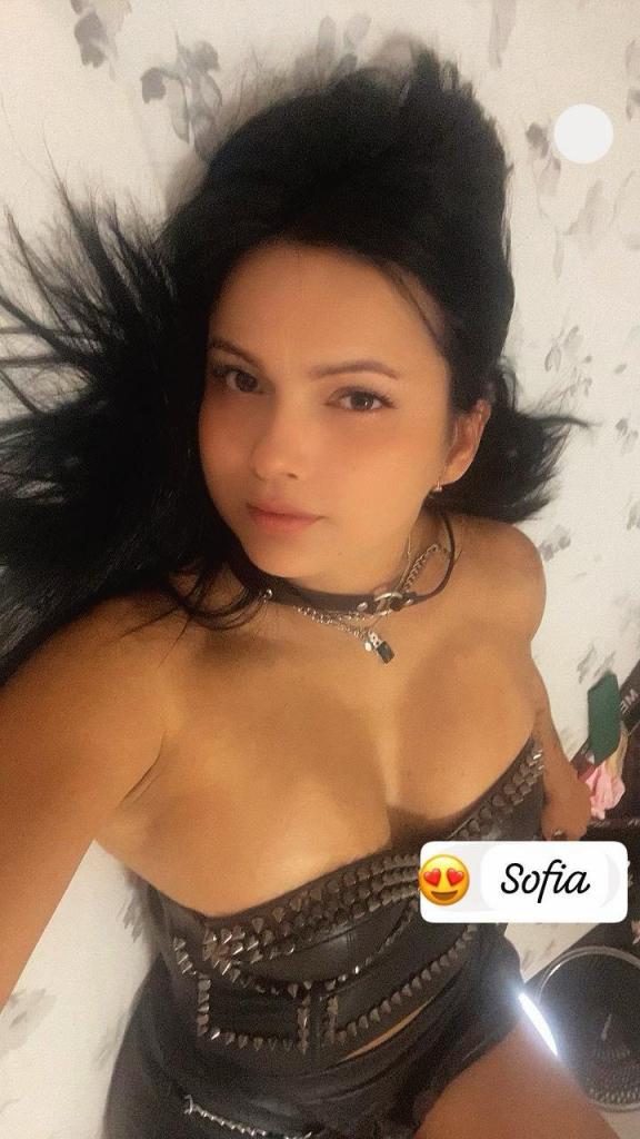 Chica busca chico en Valencia: Chica busca chico