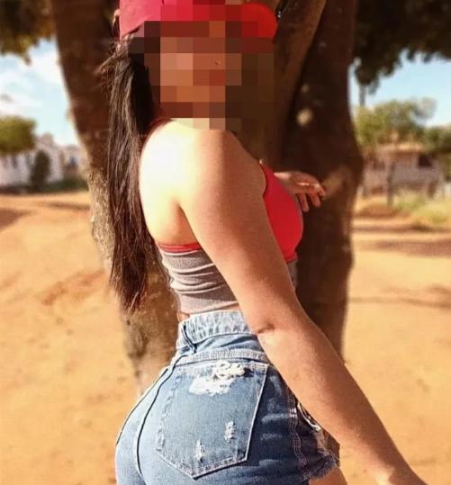 Chica busca chico en Sevilla: 