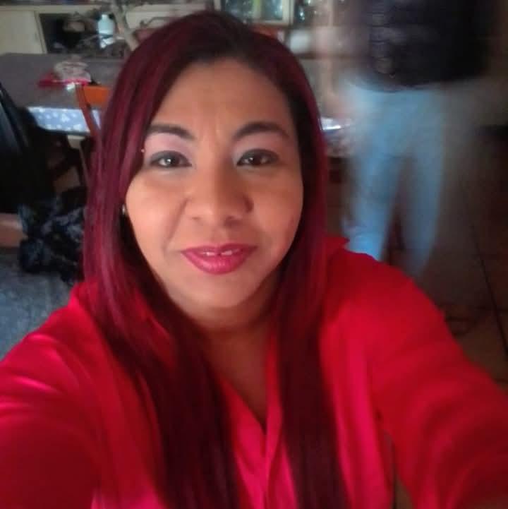 643235391: Chica busca chico en Lérida