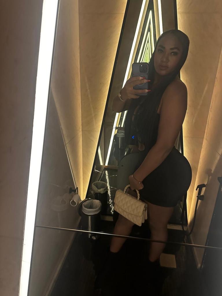 Chica busca chico en Zaragoza: 