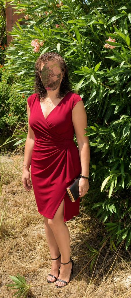 632928513: Chica busca chico en Gerona