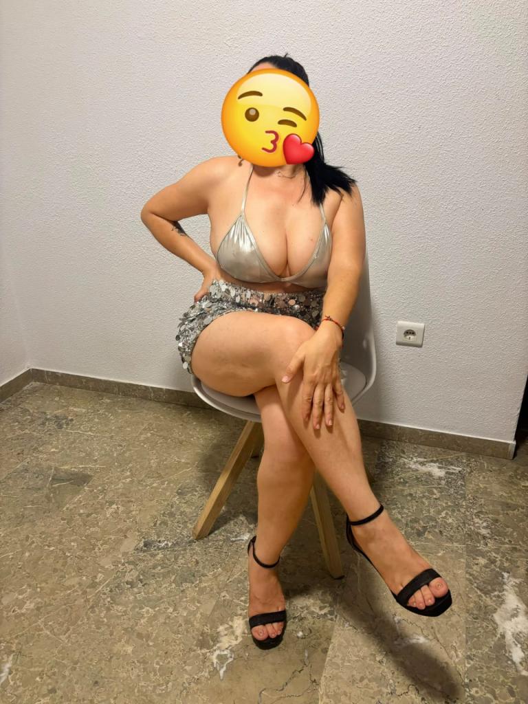 641069922: Chica busca chico en Huelva