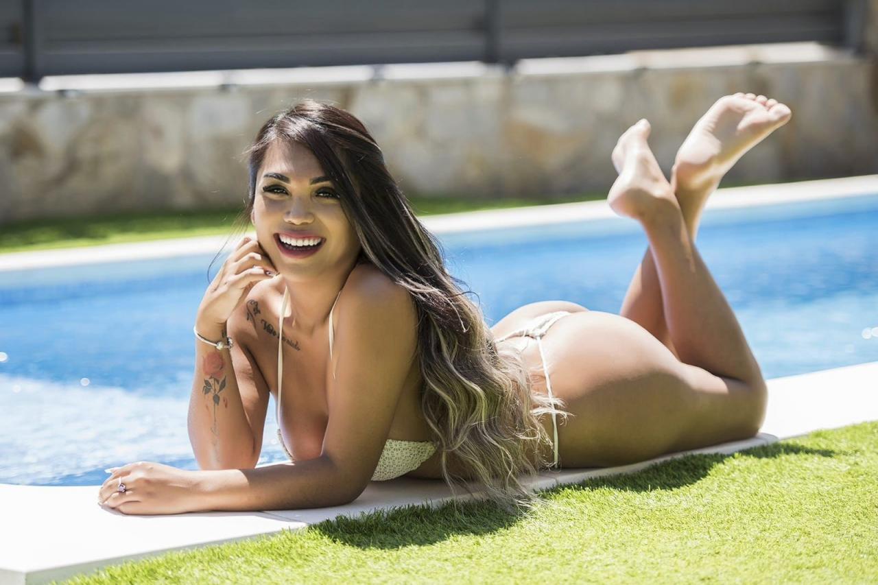 Chica busca chico en Barcelona: 
