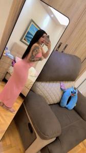 604385583: Chica busca chico en Barcelona