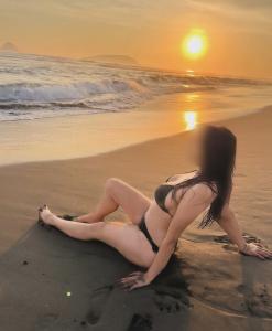 624684378: Chica busca chico en Valencia