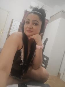 624836934: Chica busca chico en Sevilla
