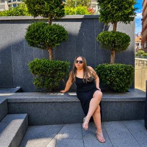 652096361: Chica busca chico en Pontevedra