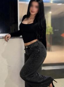 647428018: Chica busca chico en Málaga