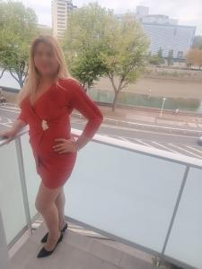 613407780: Chica busca chico en Guipúzcoa