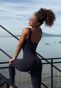 685203072: Chica busca chico en Madrid