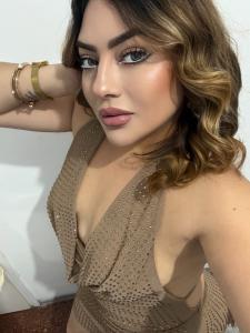658224484: Chica busca chico en Madrid