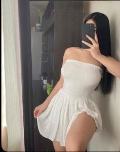 614546184: Chica busca chico en Asturias