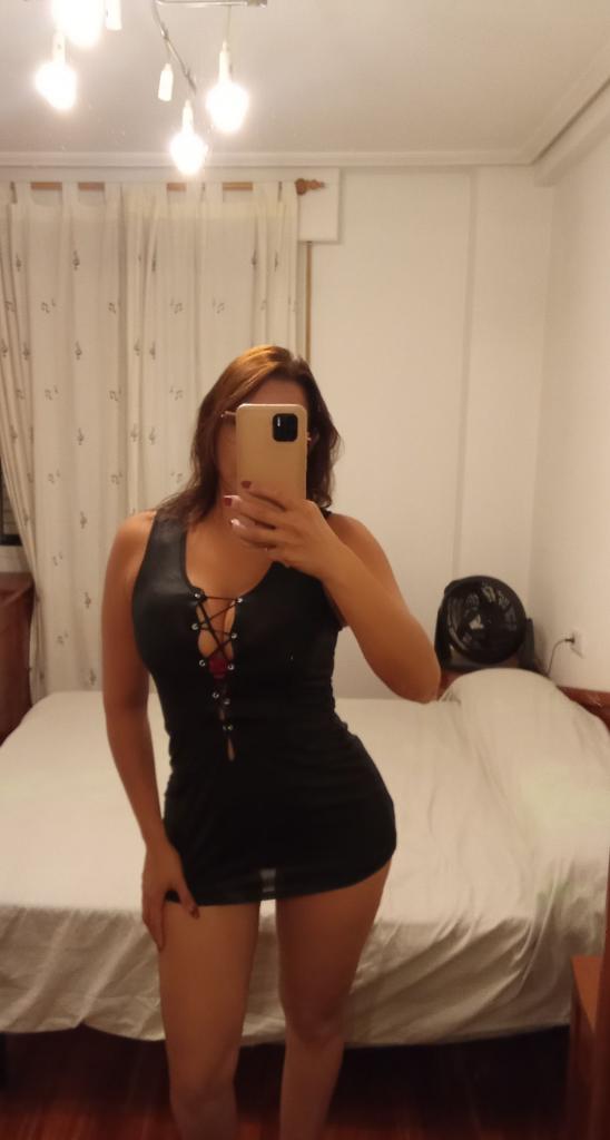 687740644: Chica busca chico en Navarra