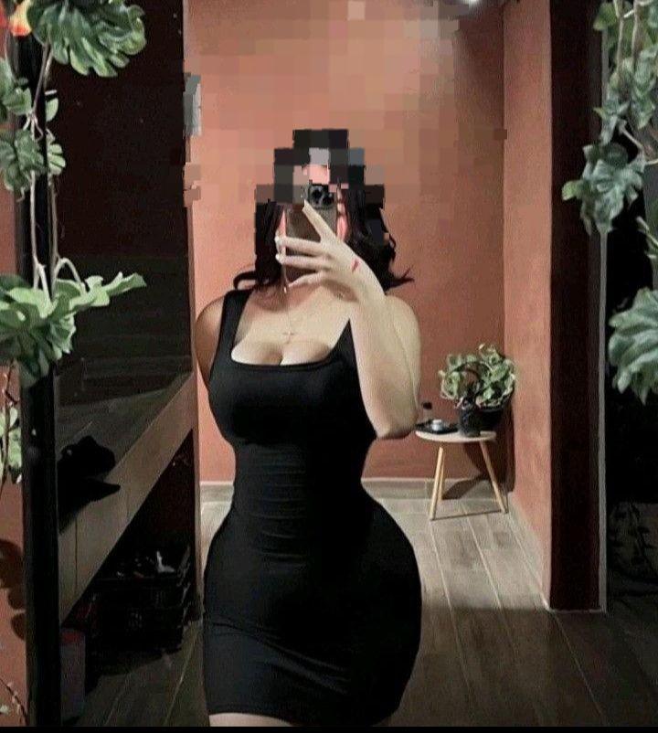 Chica busca chico en Cádiz: 