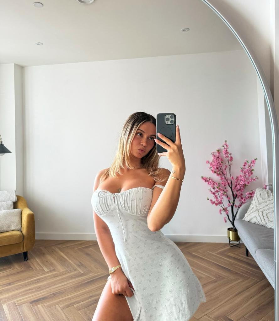 602672059: Chica busca chico en Alicante