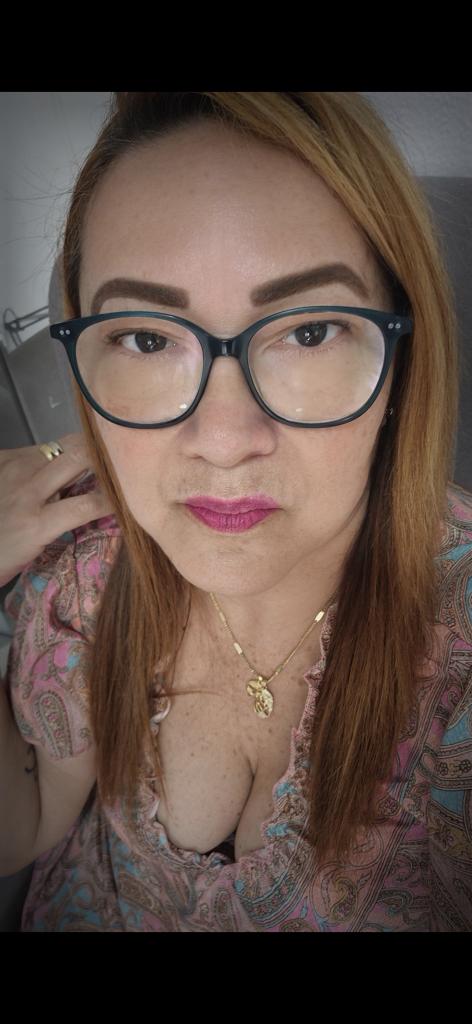 Chica busca chico en Huelva: 