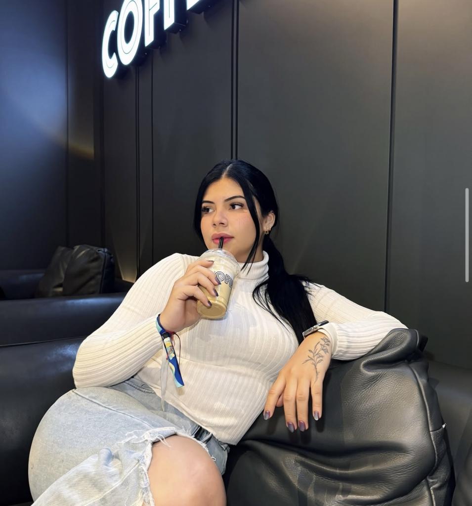 632964864: Chica busca chico en Cáceres