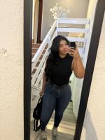 607393709: Chica busca chico en Barcelona