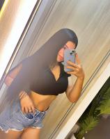 613893406: Chica busca chico en La Coruña