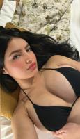 613893406: Chica busca chico en La Coruña