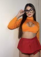647734902: Chica busca chico en Gerona