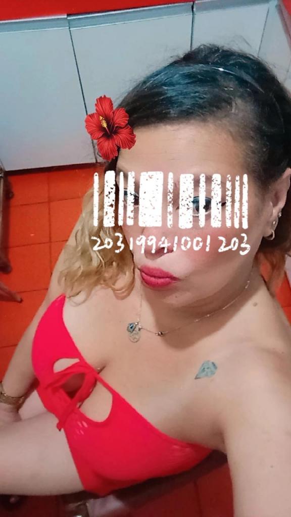 Chica busca chico en Barcelona: 