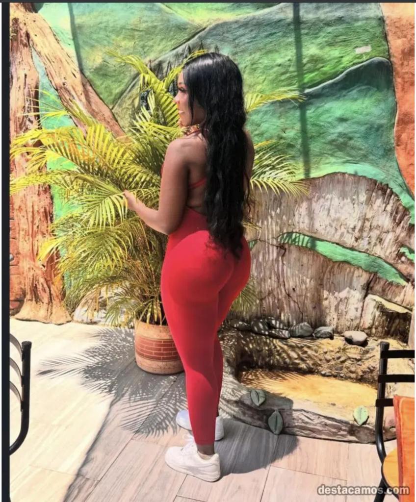 Chica busca chico en La Coruña: 
