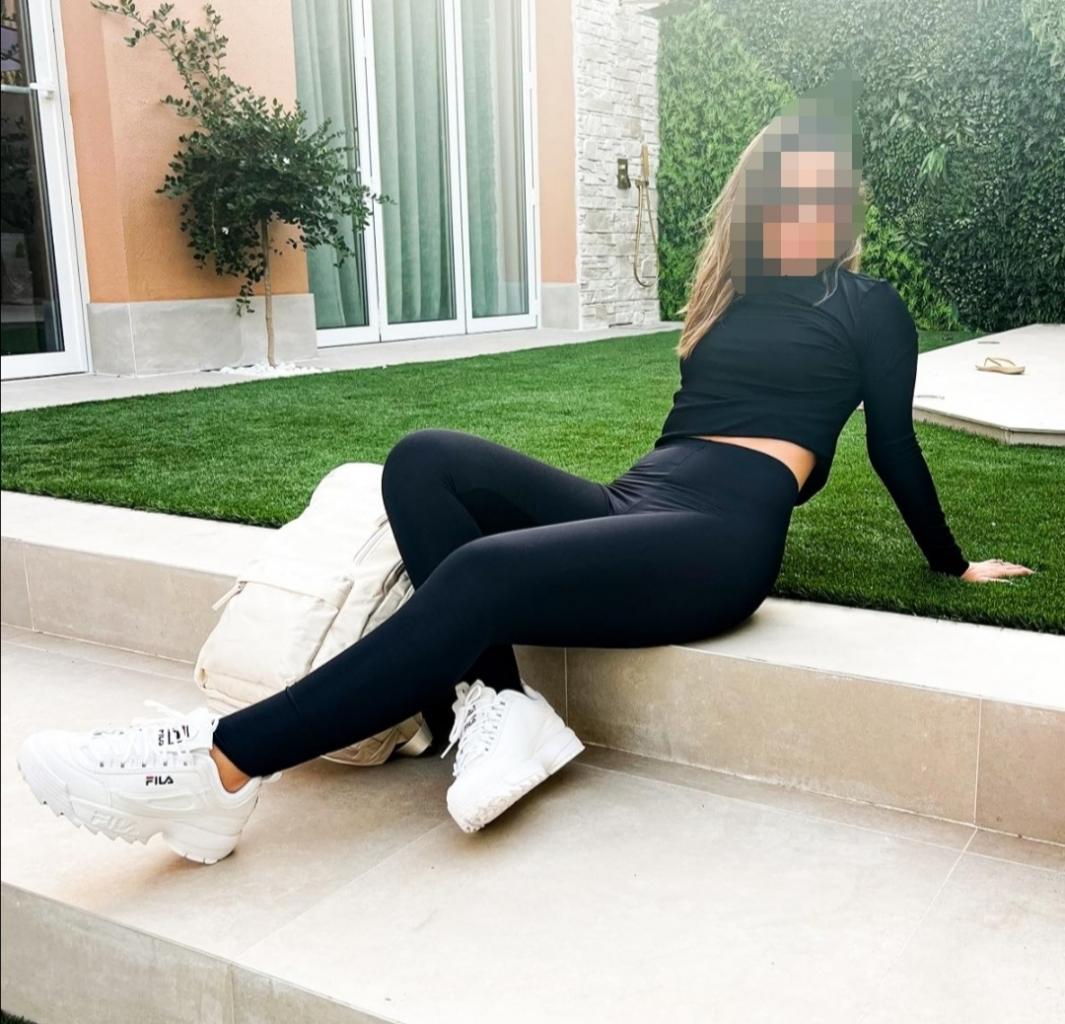 Chica busca chico en Cádiz: 