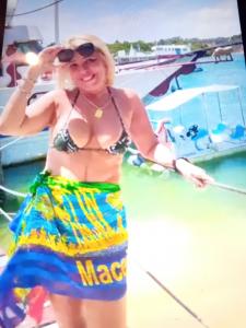 Chica busca chico en La Coruña: 