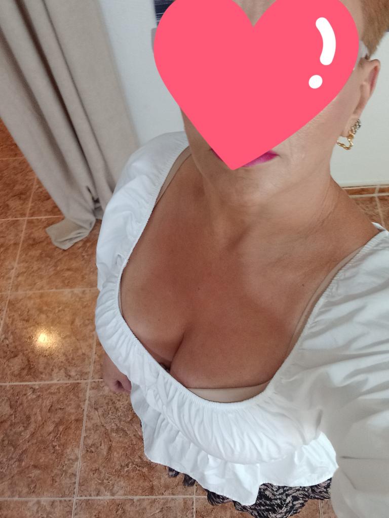 637141415: Chica busca chico en Murcia