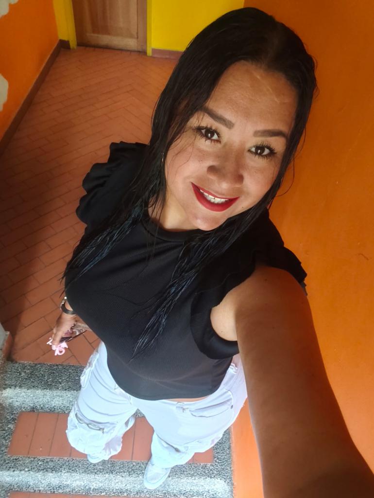 672835430: Chica busca chico en Málaga