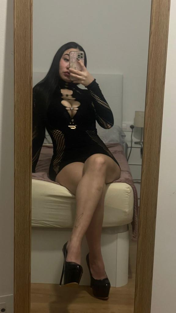 Chica busca chico en Barcelona: 