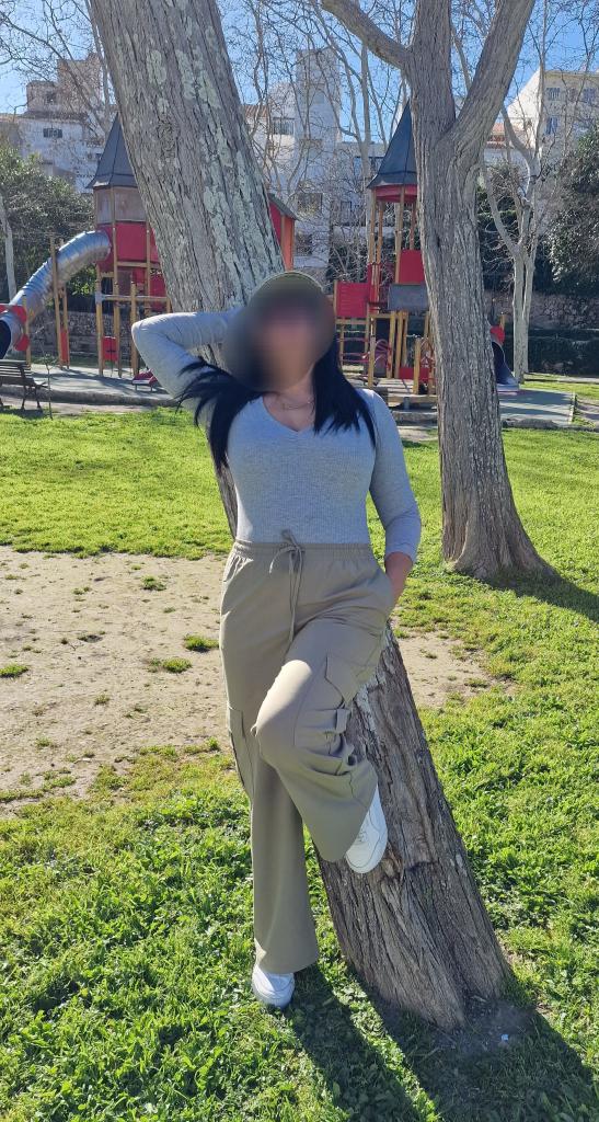 632876293: Chica busca chico en Menorca