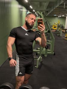 641923851: Chico busca chica en Madrid