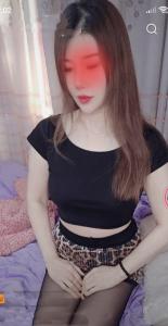 600041501: Chica busca chico en Gerona